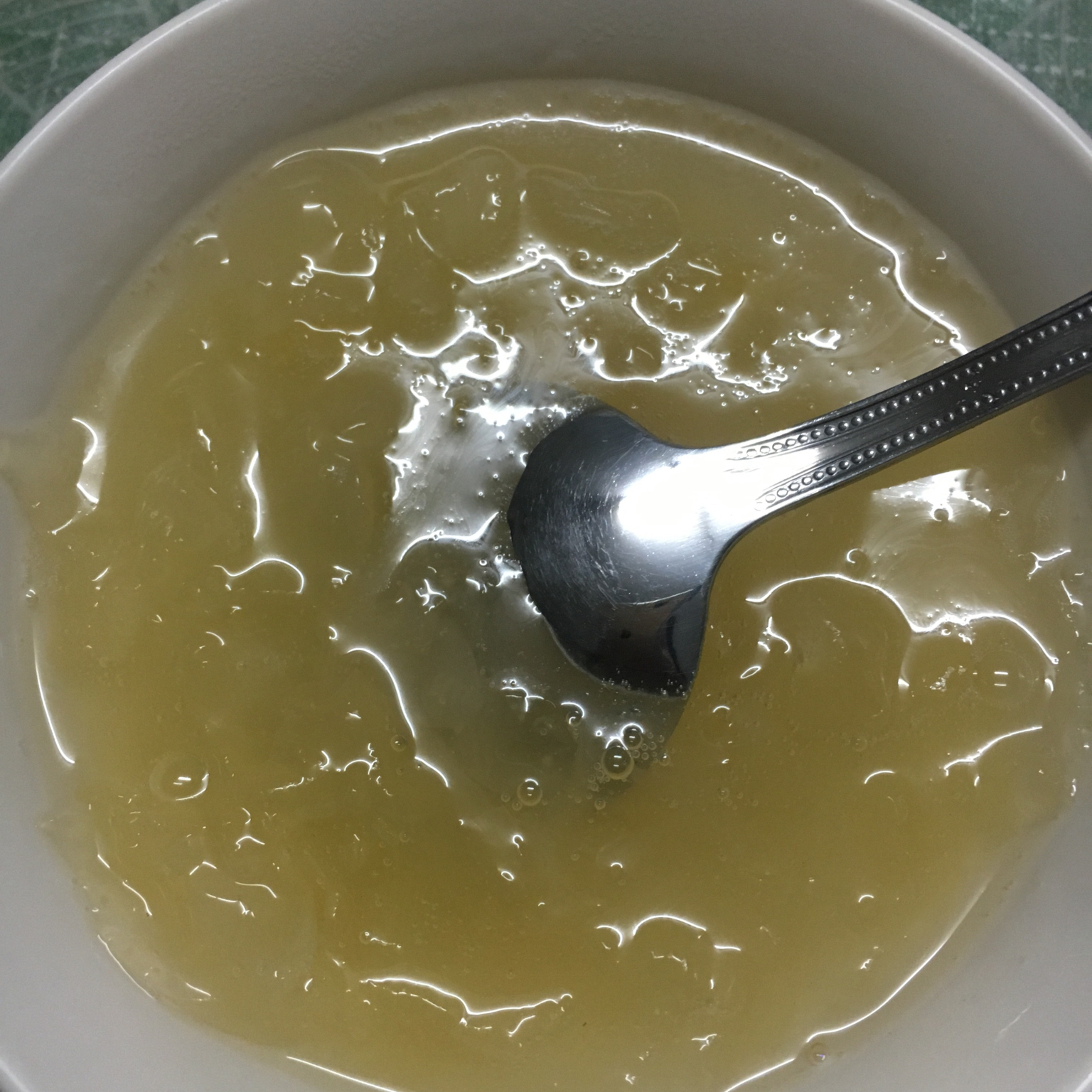 冰糖银耳红枣汤