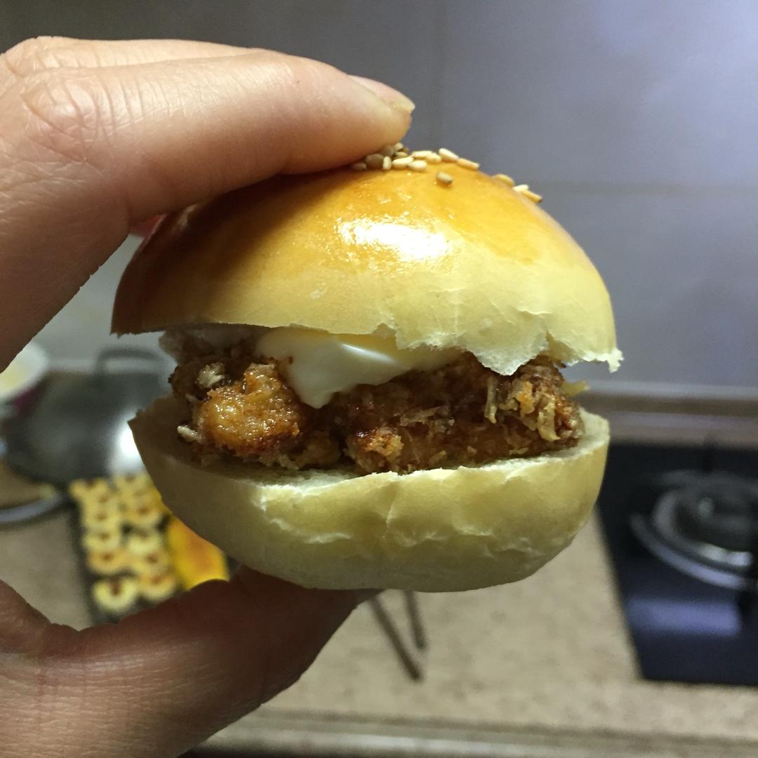 自制营养肉饼汉堡包