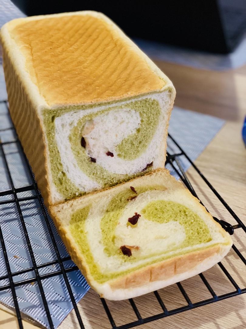 抹茶蔓越莓吐司