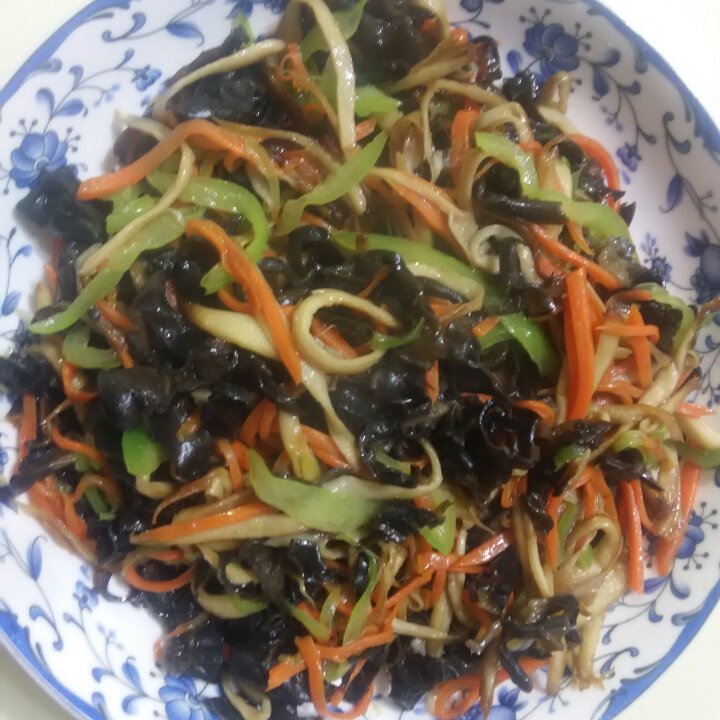 应季爽口菜丨五彩鲜蔬丝 · 圆满素食