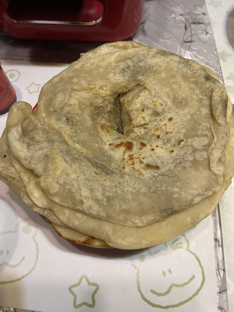 烙饼不硬的小窍门 掌握了你也能看出柔软多层凉了不硬的小油饼