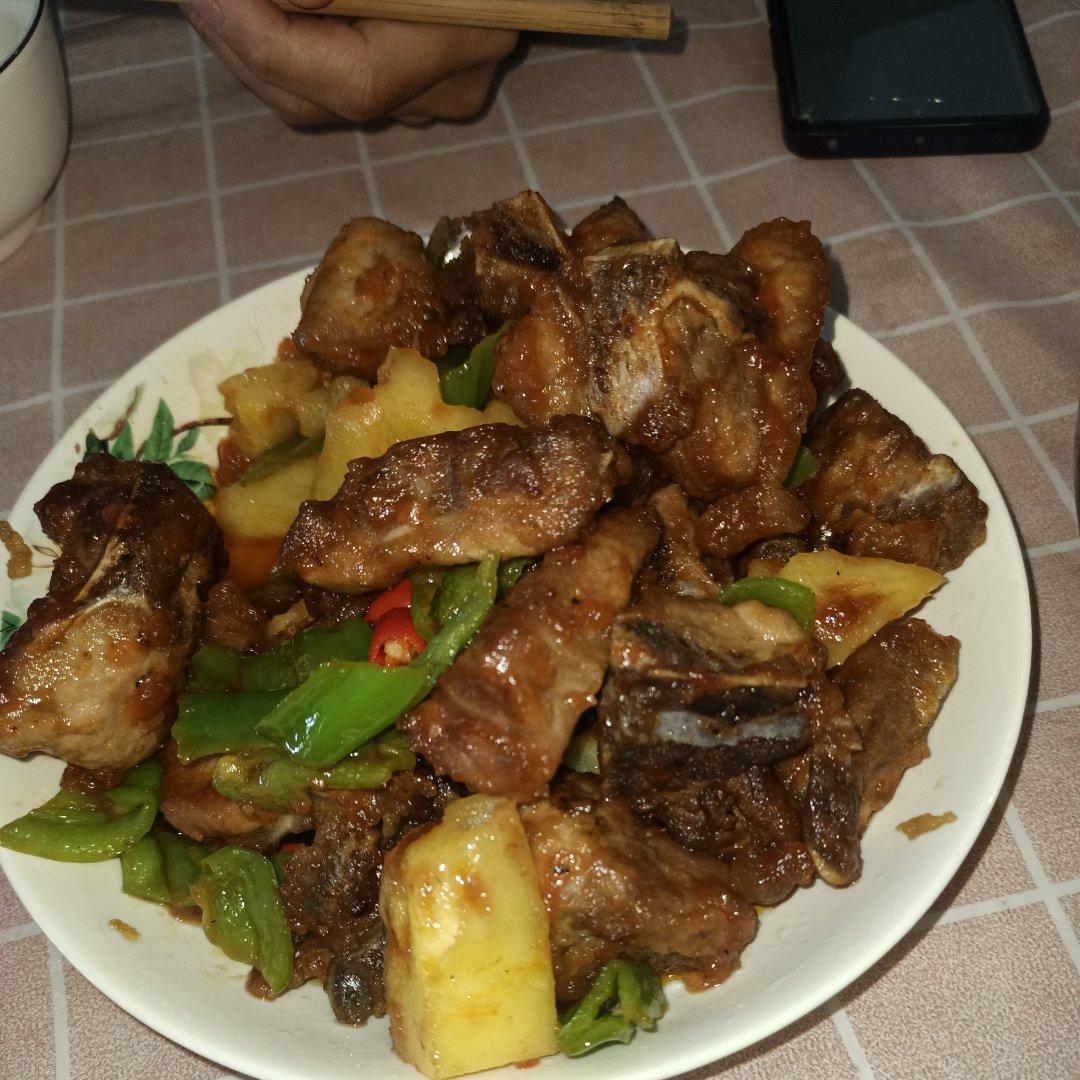 菠萝酸甜排骨（菠萝咕噜肉/下饭菜/开胃菜）