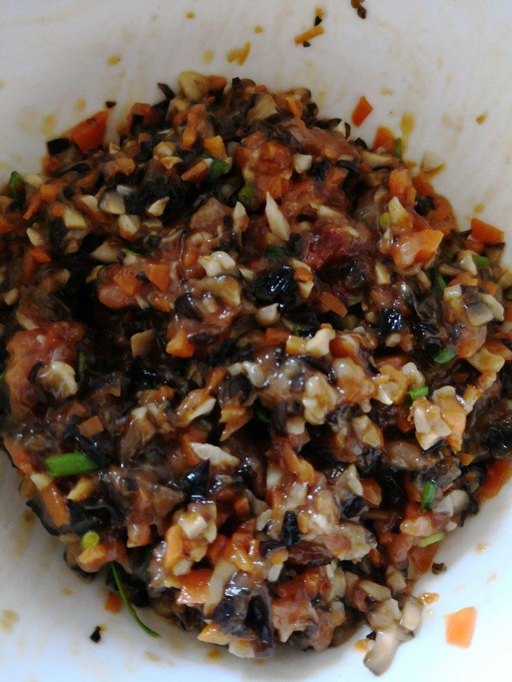 食欲罢不能做的香菇肉馅饺子