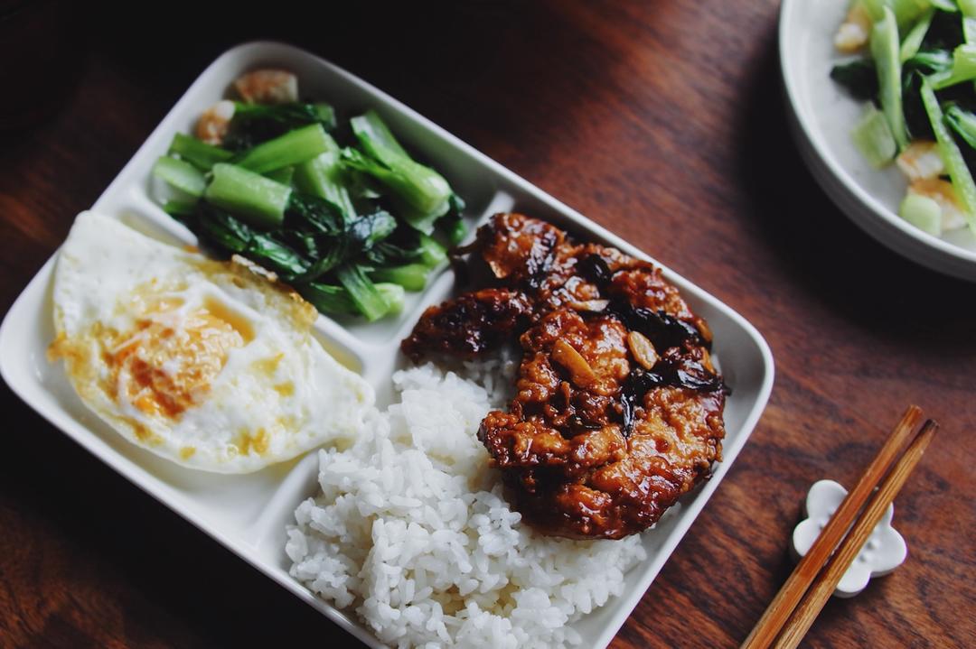 BIUBIU的混乱生活