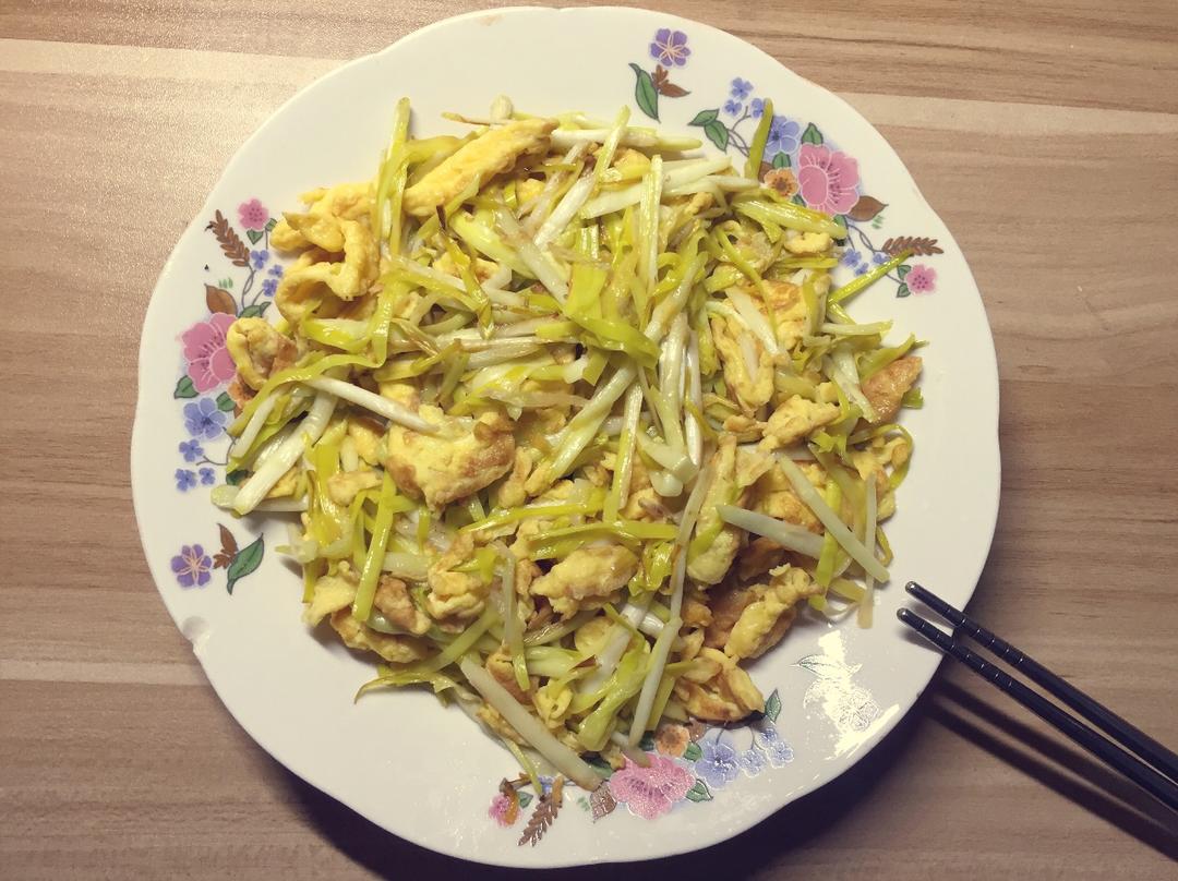 蒜黄炒蛋