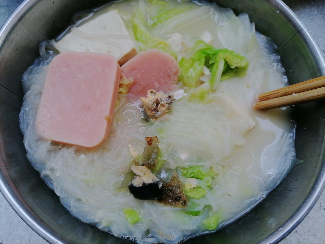 白菜粉丝煲