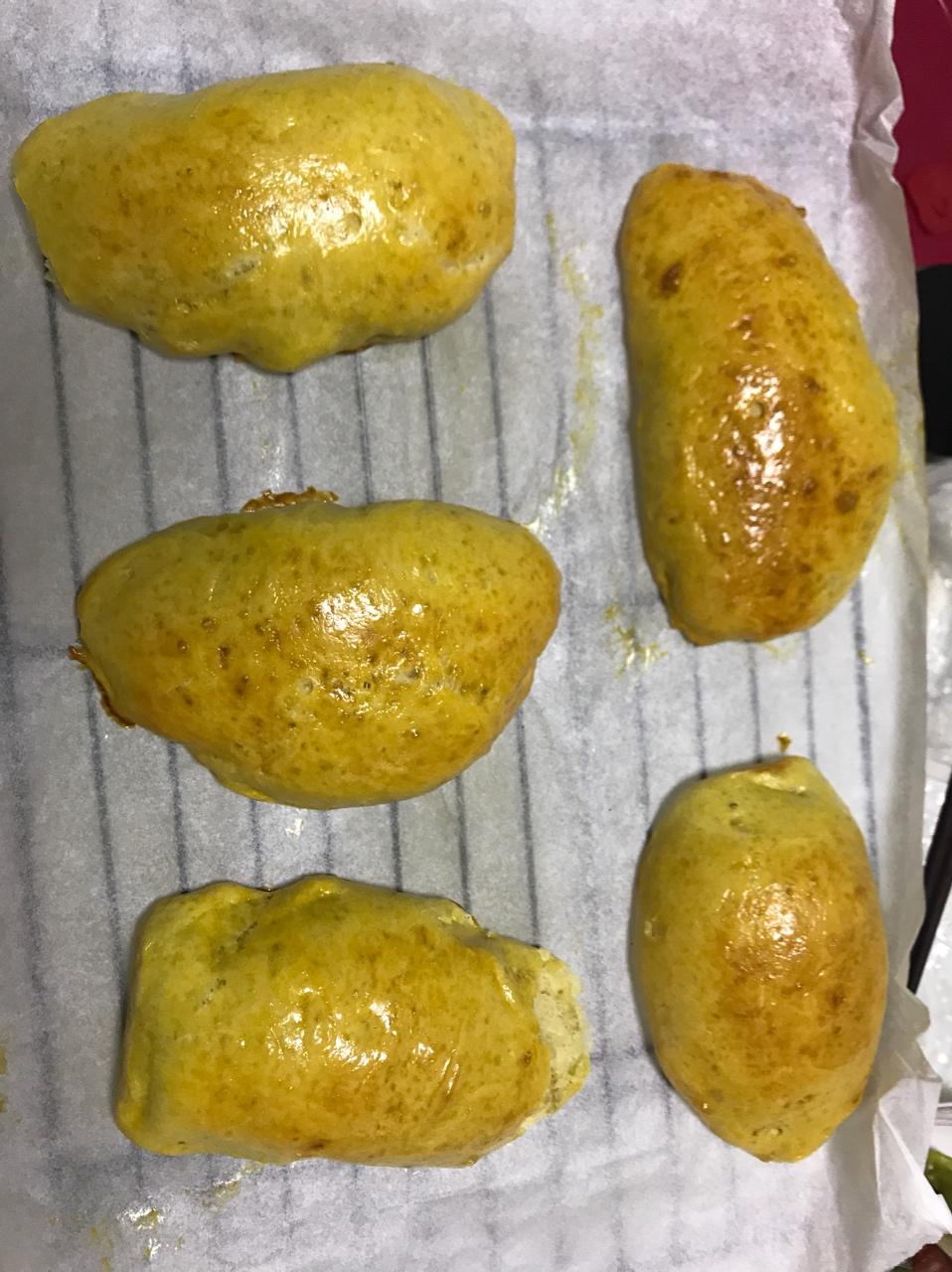 肉松沙拉酱面包（65度汤种）