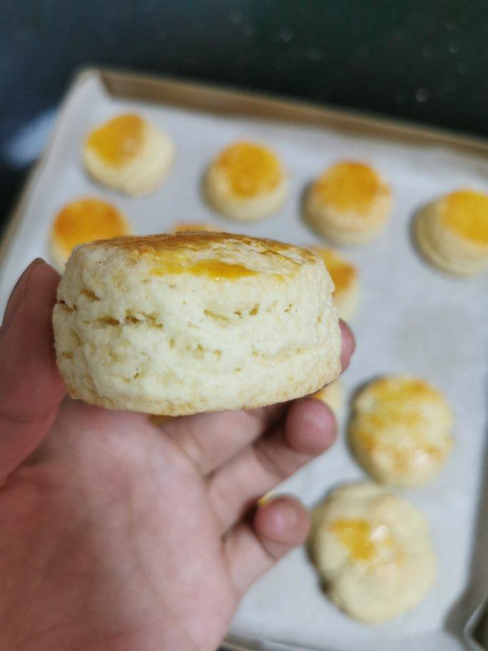 完美裂纹～百分百成功的超好吃奶香司康（禁止搬运）