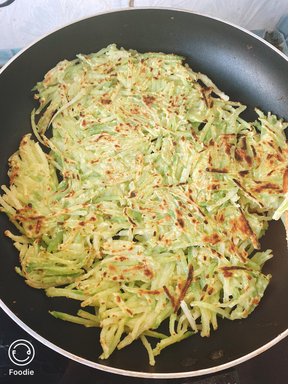 青萝卜饼（萝卜丸子味的）