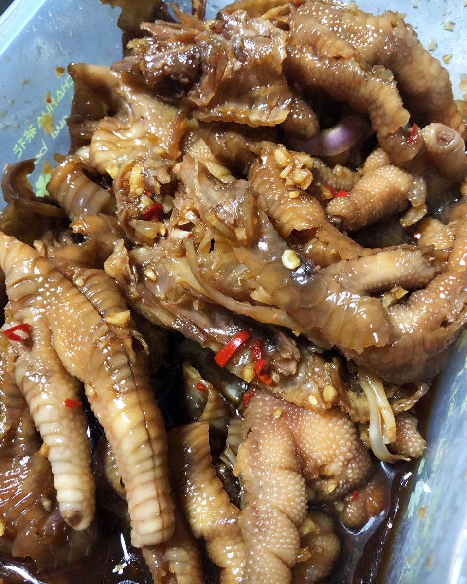 蒜香无骨凤爪
