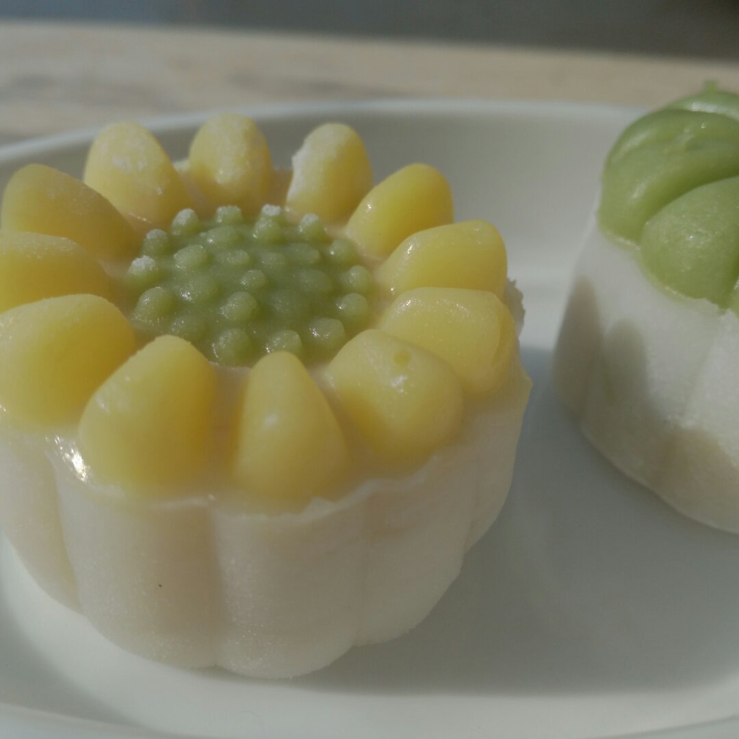 《Tinrry下午茶》冰皮月饼（奶黄馅）