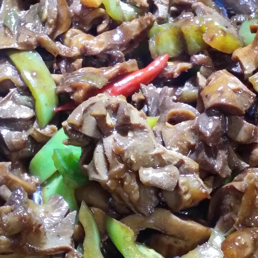 小米椒爆鸡胗