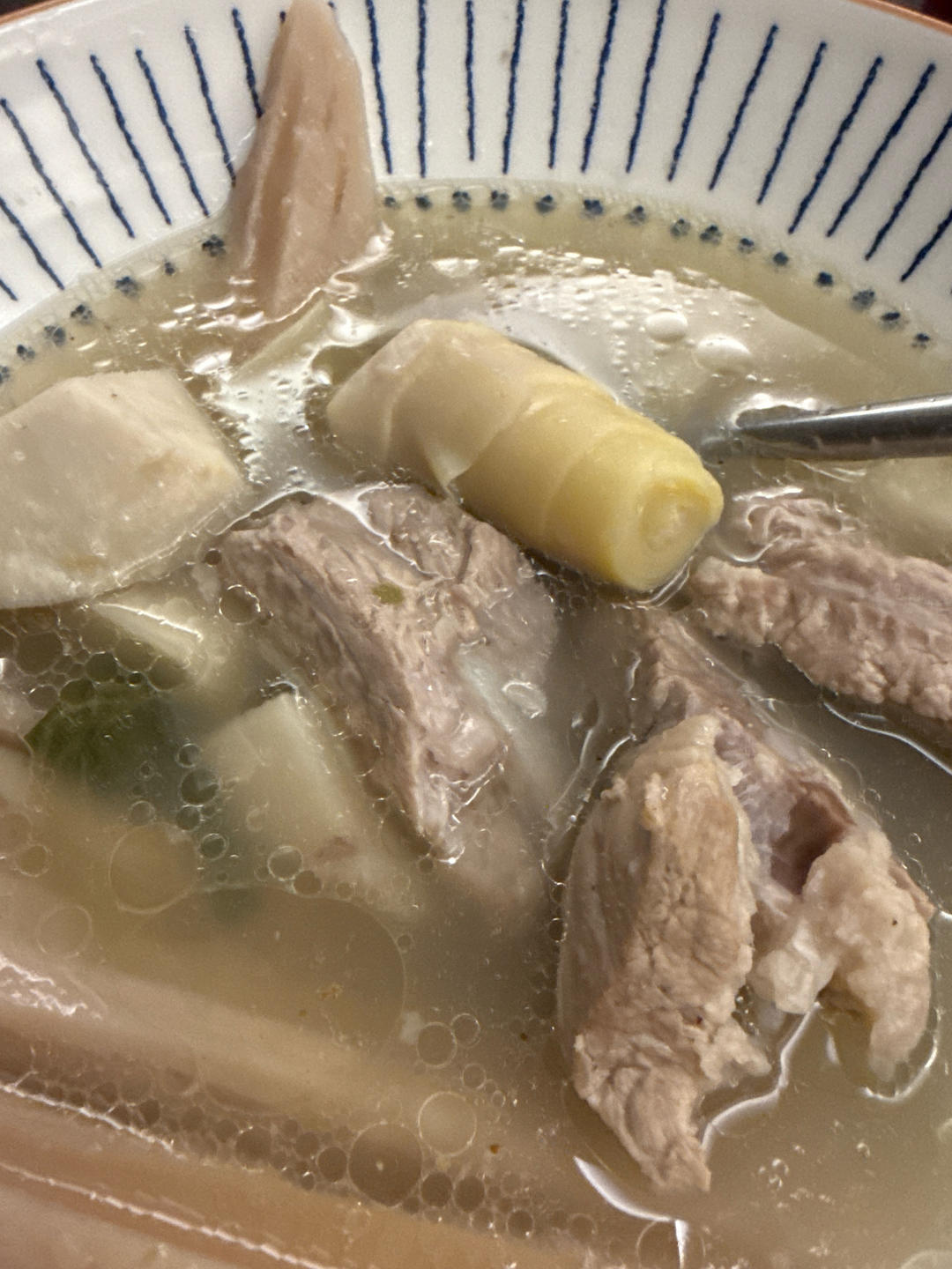 清香的云南甜笋排骨汤