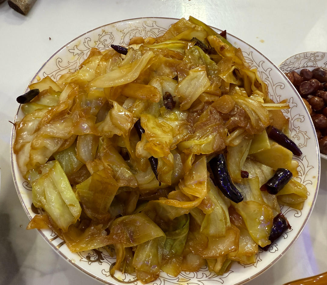 厨师长教你：“手撕包菜”的家常做法,简单又不失美味