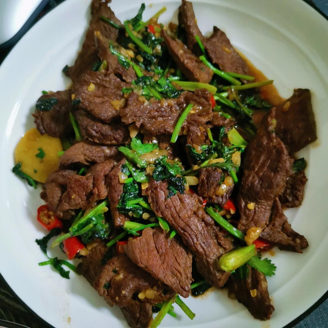 小炒黄牛肉（湘菜）