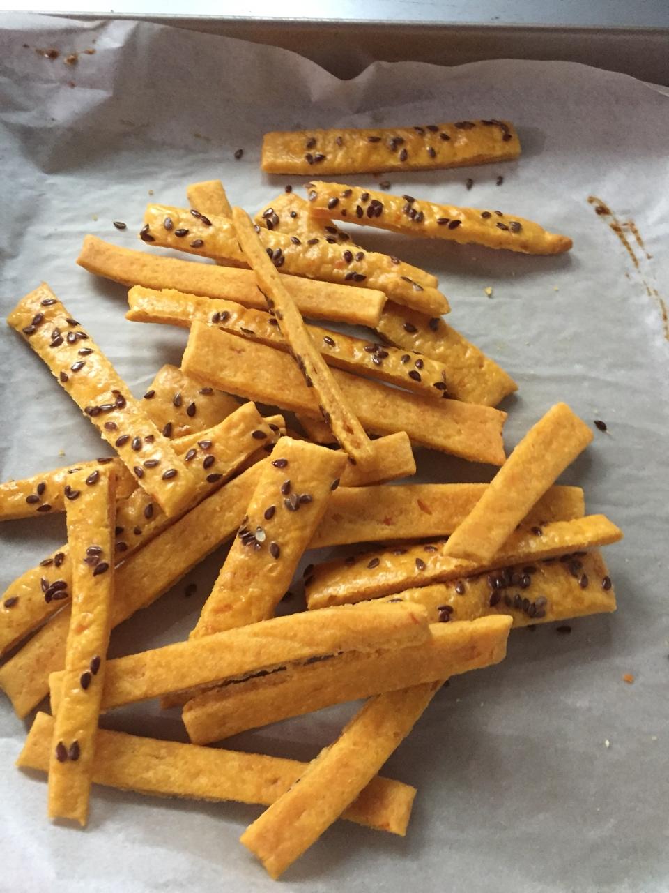 莫名/dy做的芝麻红薯脆条