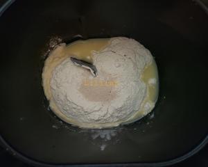 【70%中种】大理石豆沙吐司（面包机版）的做法 步骤1