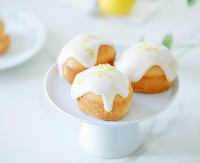 lemon drizzle friands柠檬小蛋糕的做法