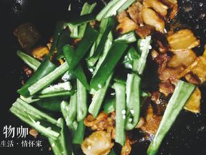 尖椒小炒肉的做法 步骤4