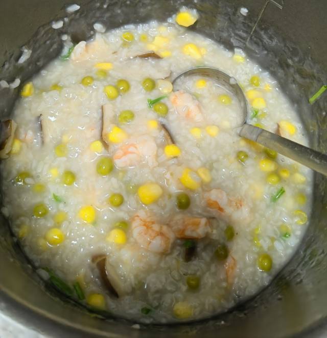 鲜香味美，营养丰富的海鲜粥❗好吃到舔锅底‼️