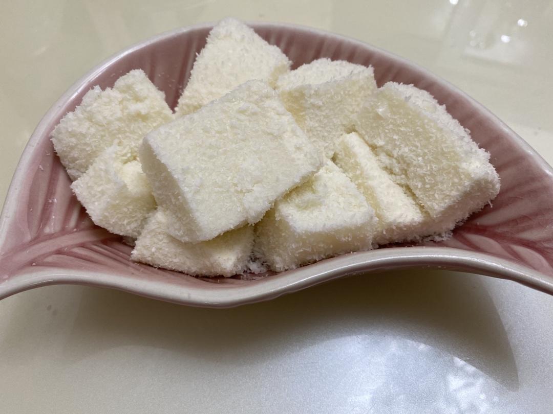 麦乐蒂做的椰蓉小方吉利丁片版