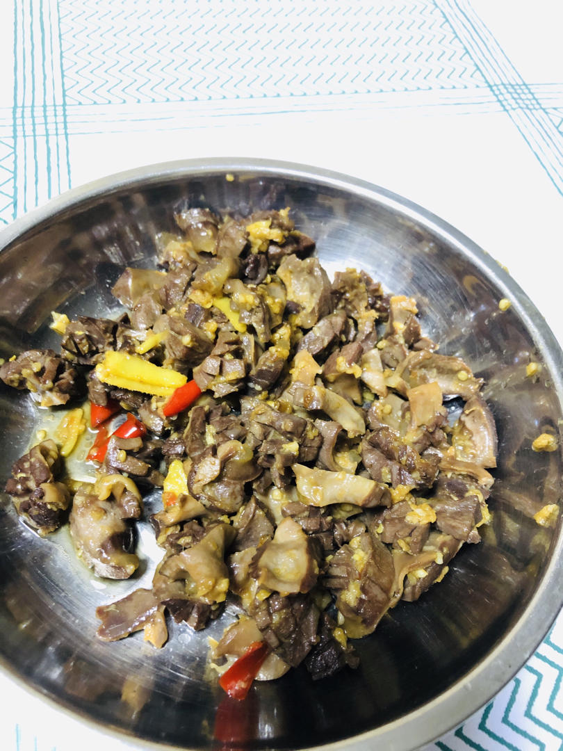 小米椒爆鸡胗