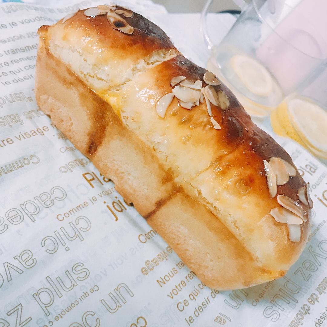 名字叫馒头的蜂蜜面包！