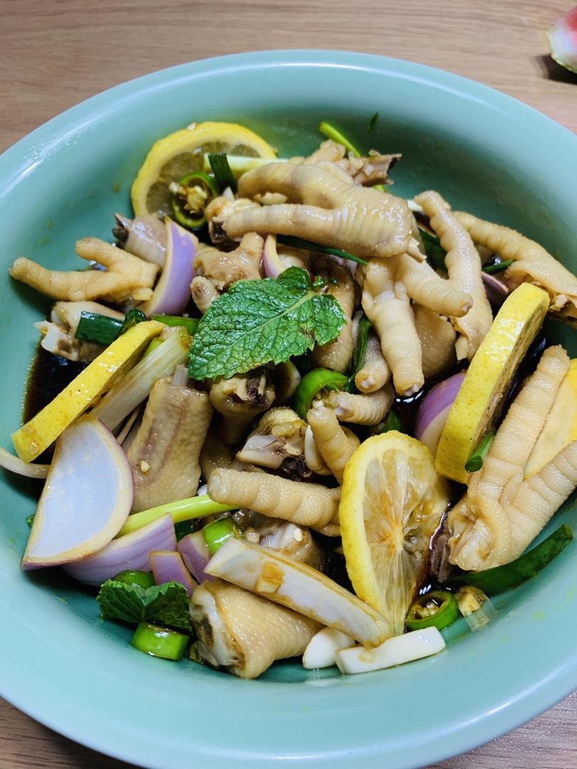 【柠檬酸辣鸡爪】自制超级无敌美味的网红鸡爪