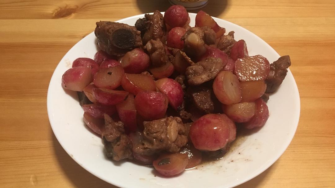 祖传萝卜烧肉