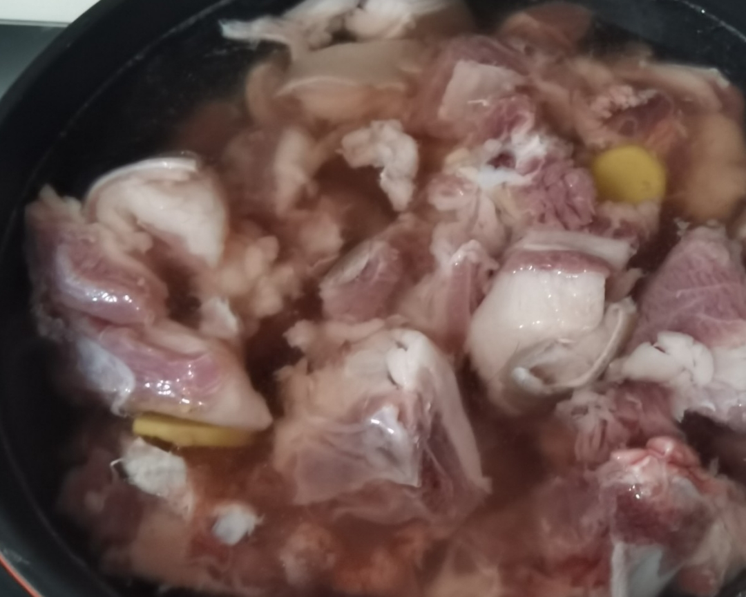 羊肉胡萝卜火锅的做法 步骤1