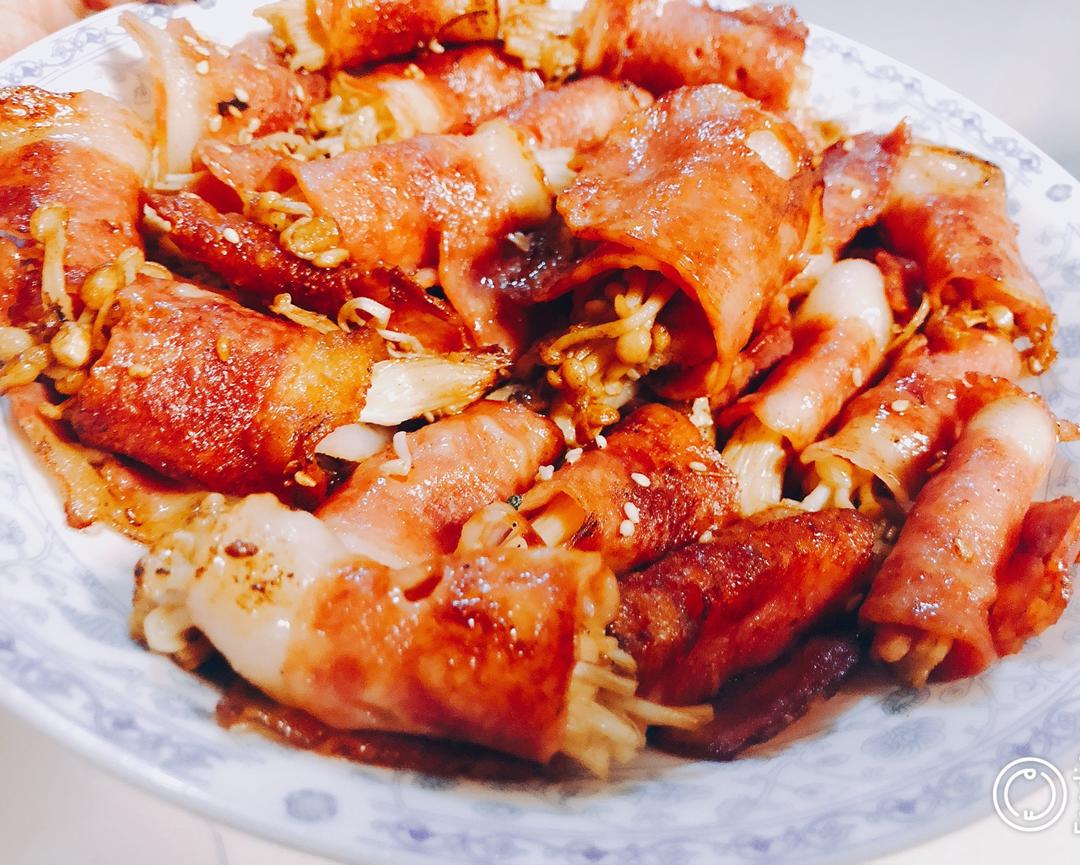 香煎培根金针菇卷