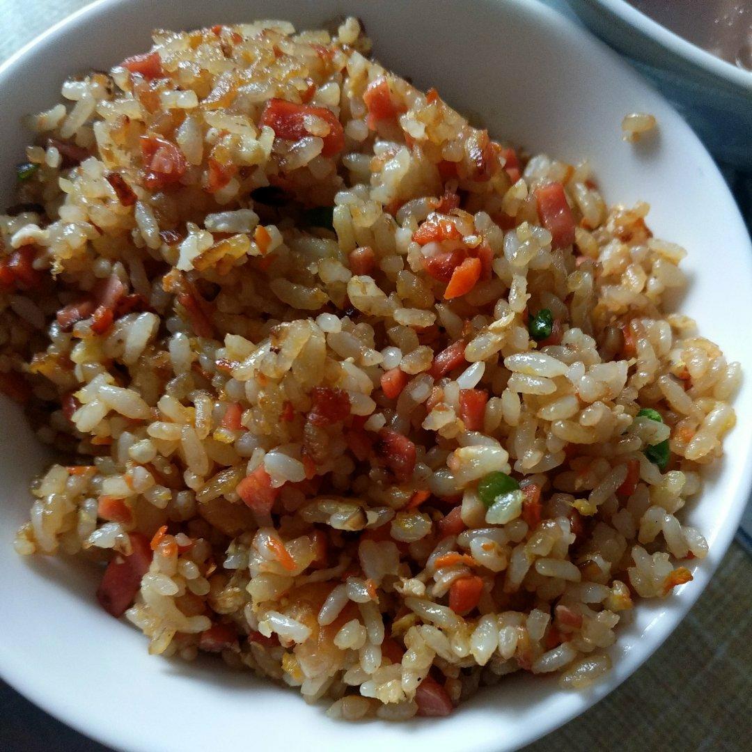 酱油蛋炒饭不可能难吃