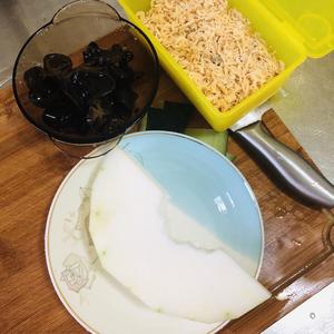 冬瓜木耳海米汤的做法 步骤1