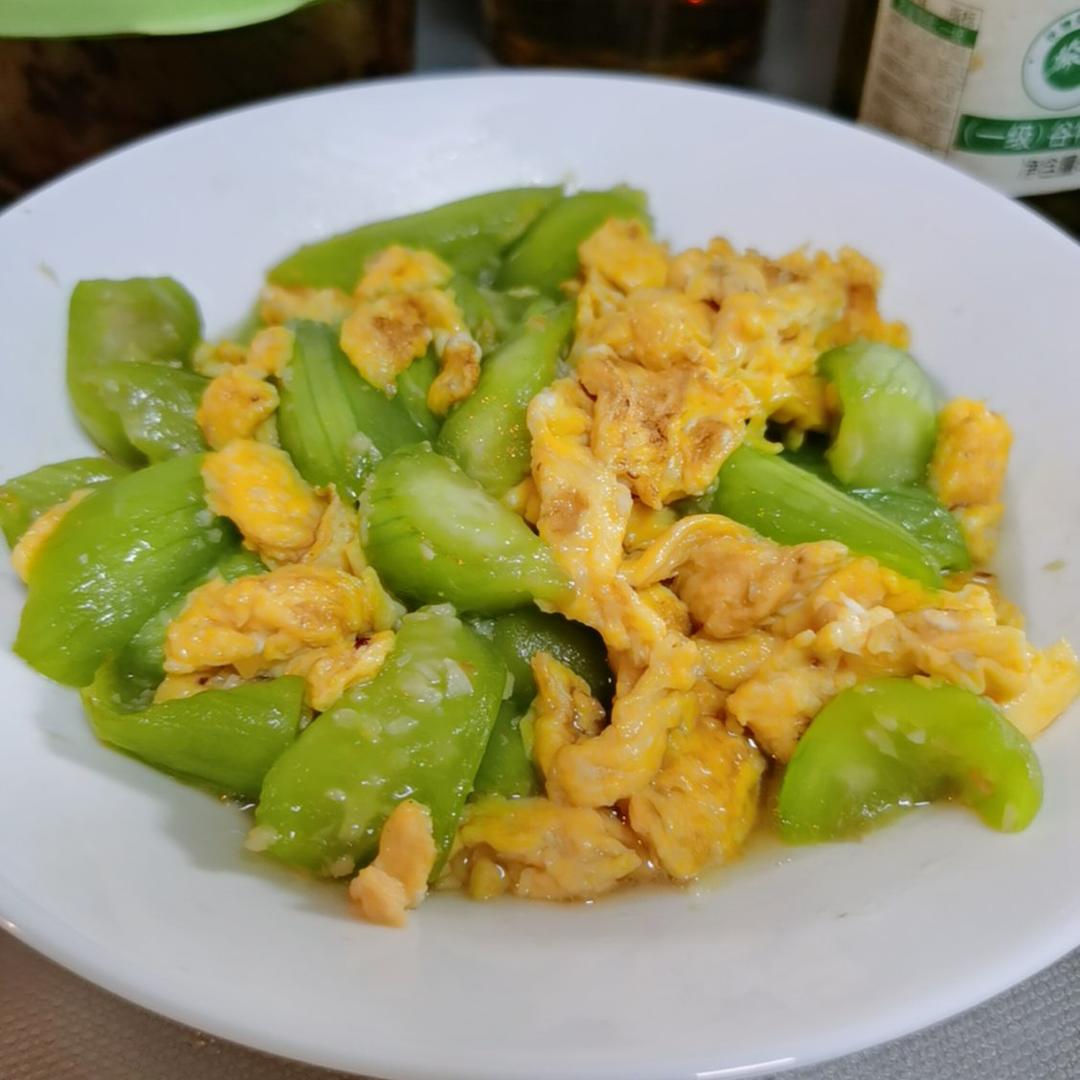 丝瓜炒鸡蛋