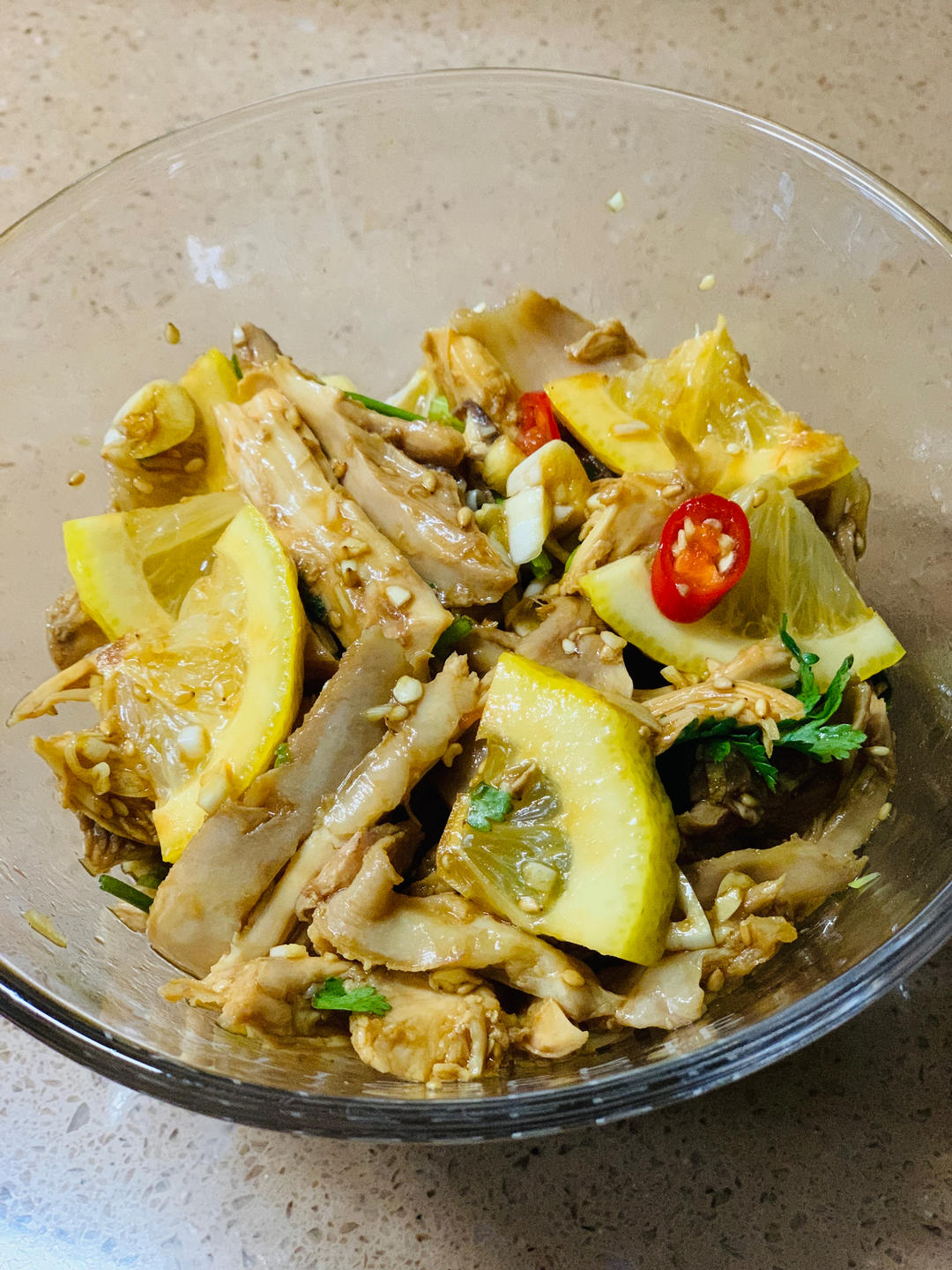 柠檬手撕鸡，酸爽过瘾，专治夏天没胃口！