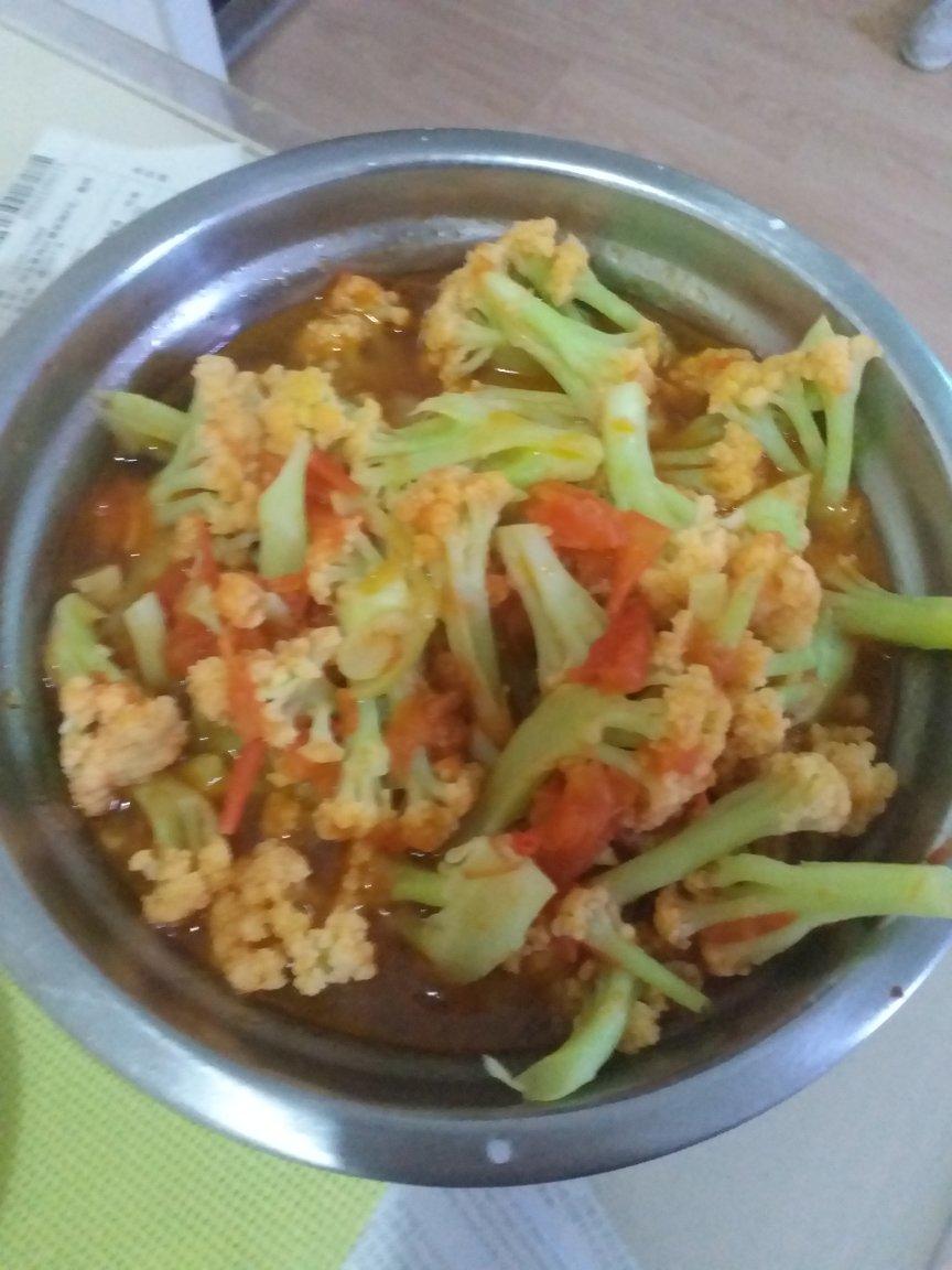 有机花菜炒西红柿
