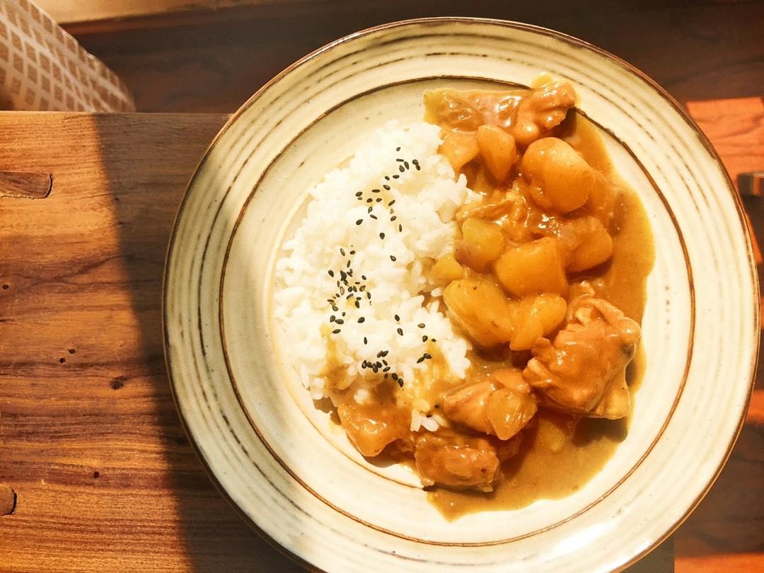 零失败日式咖喱鸡肉饭！！最正宗日本家庭做法！简单又好吃！