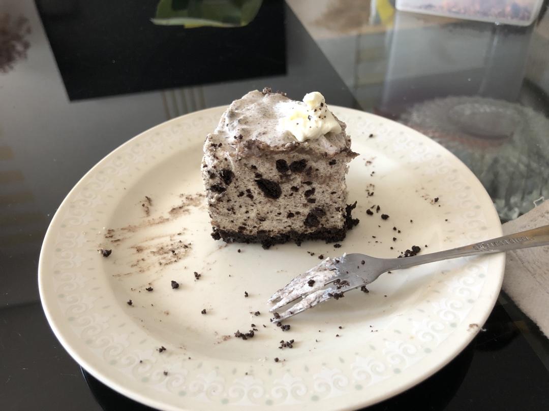 【奥利奥冻芝士蛋糕】拯救新手的免烤美味甜点