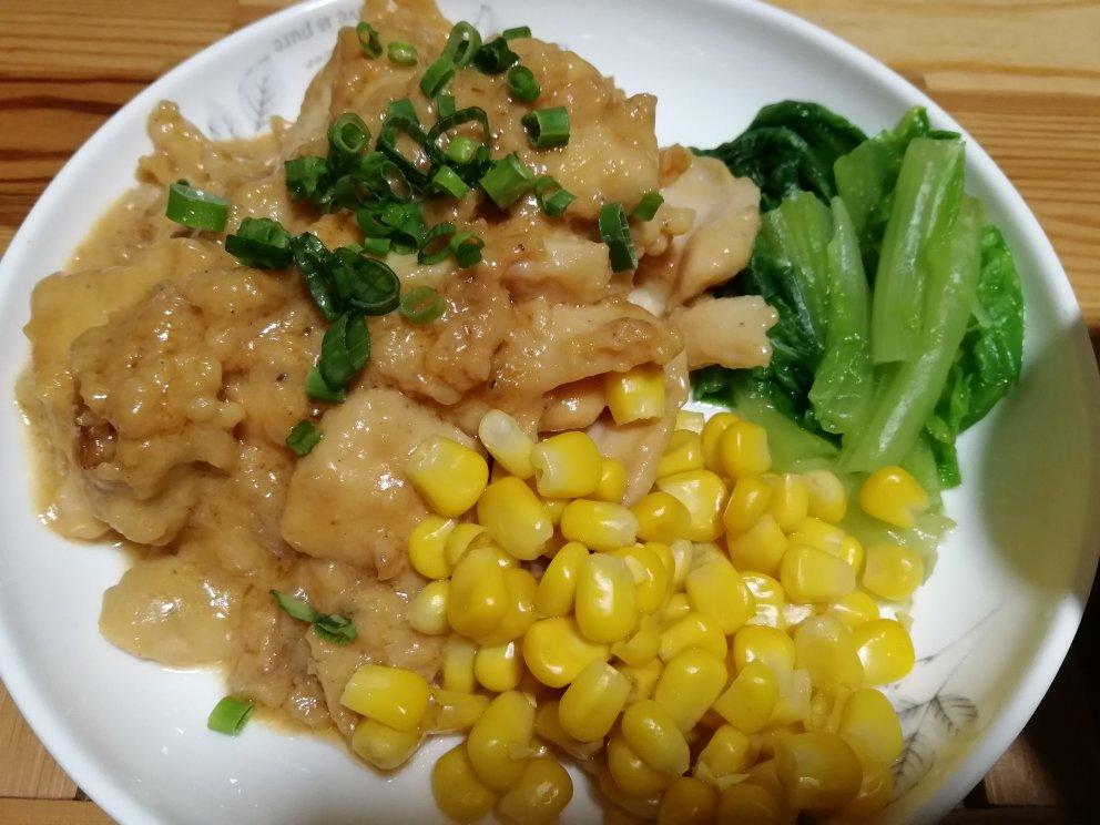 味噌加沙拉酱做出软嫩的鸡胸肉块