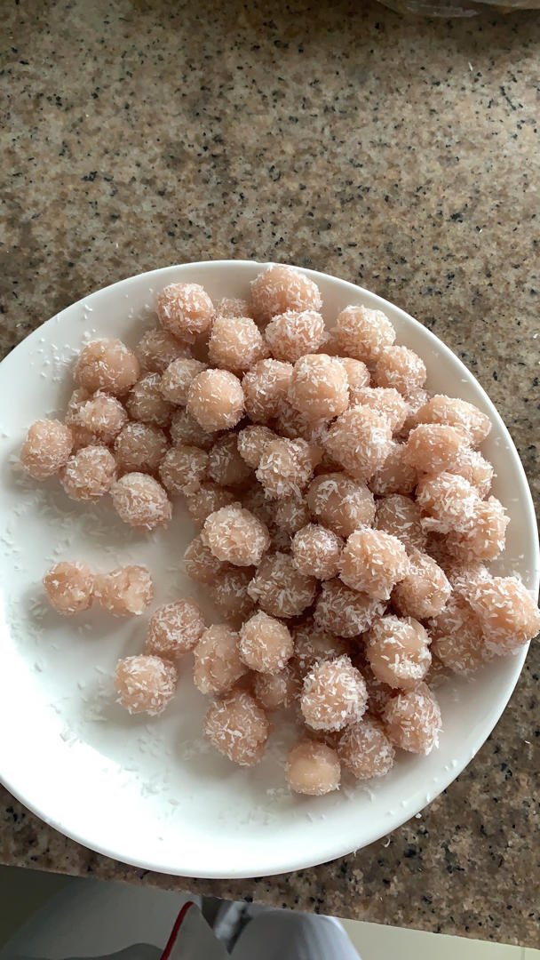 q弹软糯❗️只需两步就能搞定㊙️草莓牛奶球