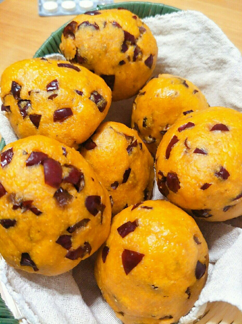 做的奶香枣窝头