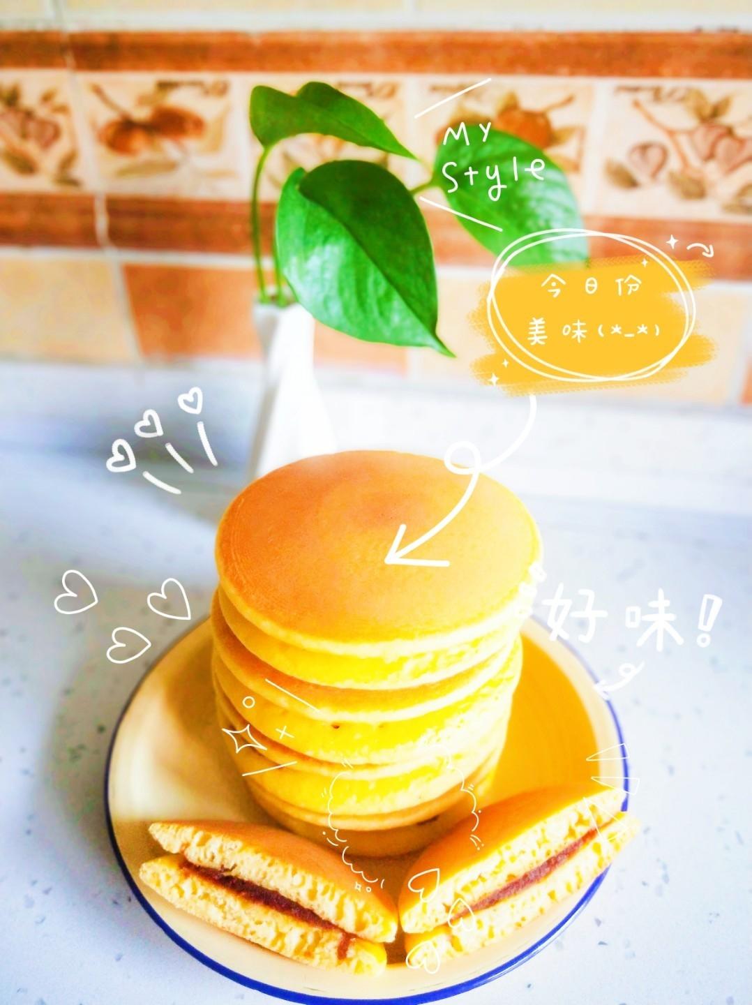 普通松饼（两块之间夹红豆沙就是铜锣烧）
