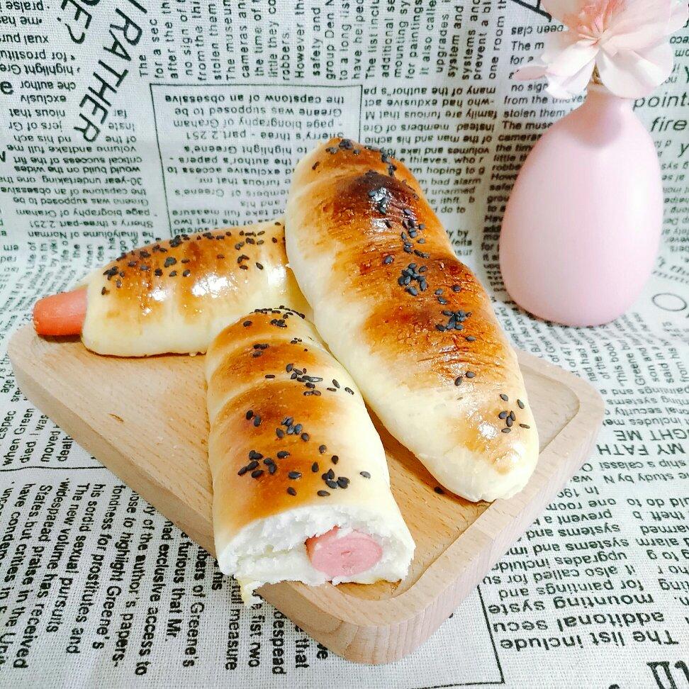 火腿肠早餐面包（一次发酵法）