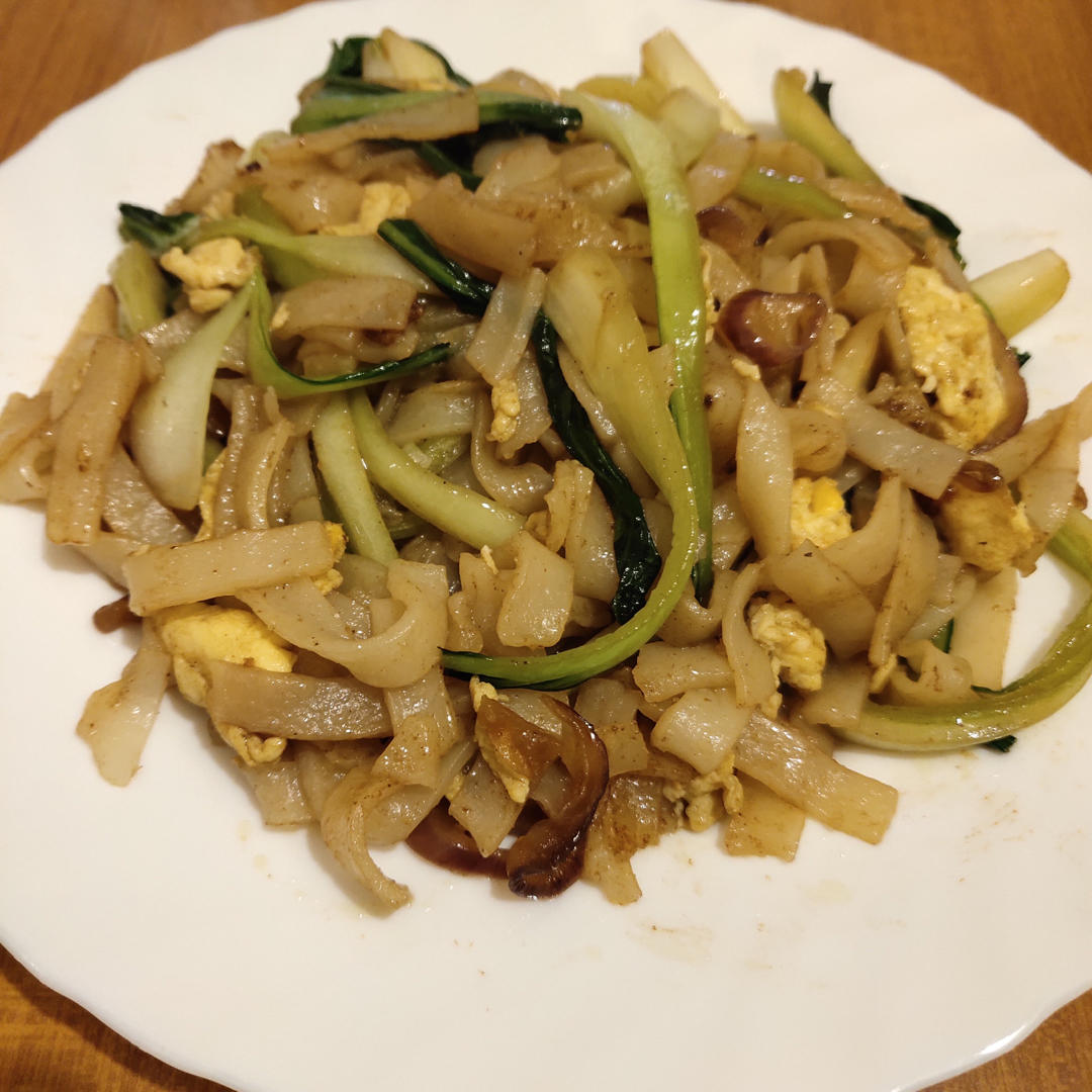 路边摊的炒河粉
