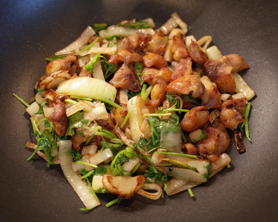 孜然大葱炒鸡软骨