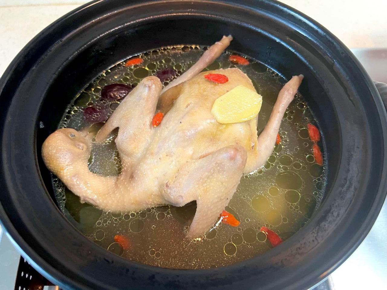 清炖鸽子汤（汤鲜肉嫩）的做法 步骤5