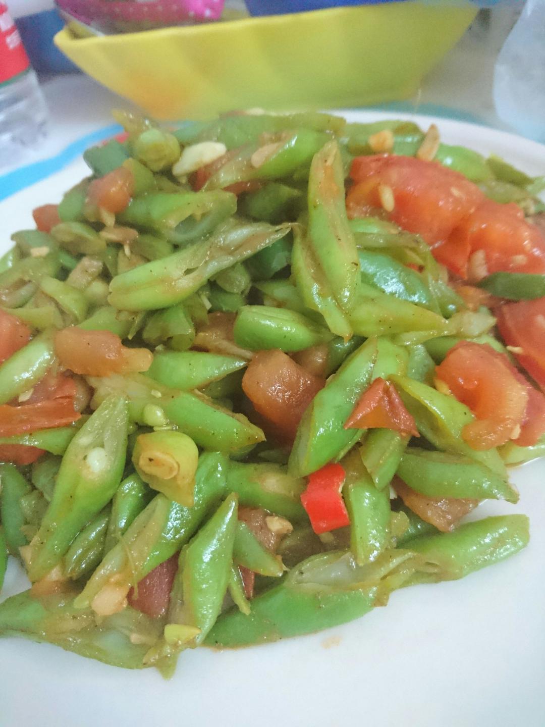 四季豆炒番茄的做法