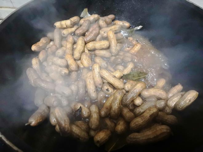 🥜  卤花生   五香花生  🥜的做法