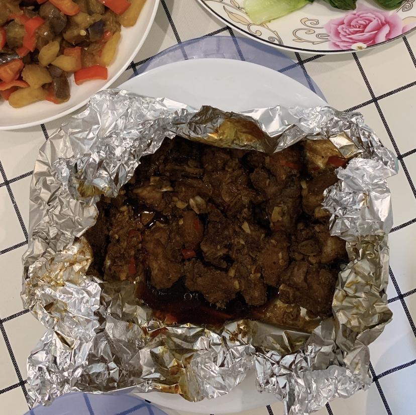 【烤箱新手】蜜汁孜然土豆洋葱烤排骨