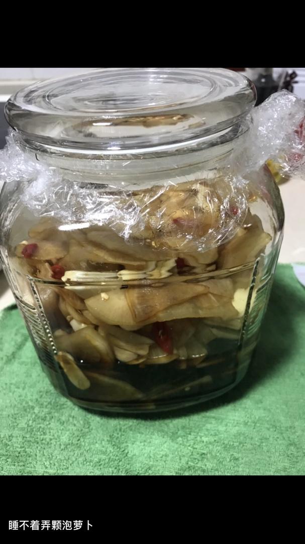 三步爽口酸酸辣辣腌萝卜片小咸菜